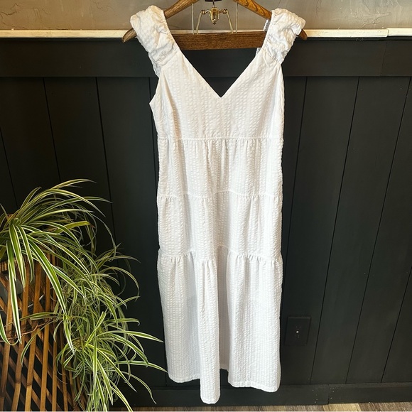 Old Navy Dresses & Skirts - Old Navy Womens Cottagecore Tiered Seersucker All Day Midi Dress Size S White